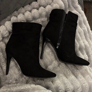 Elegant Black Ankle Boots